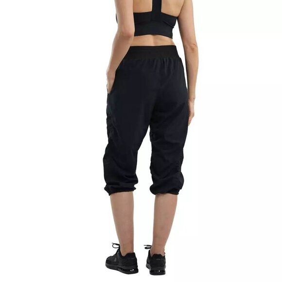 2 pairs of  Spyder‎ Ladies' Active Woven Capri, Black, Black Camo.Price is for 2 - Picture 5 of 9